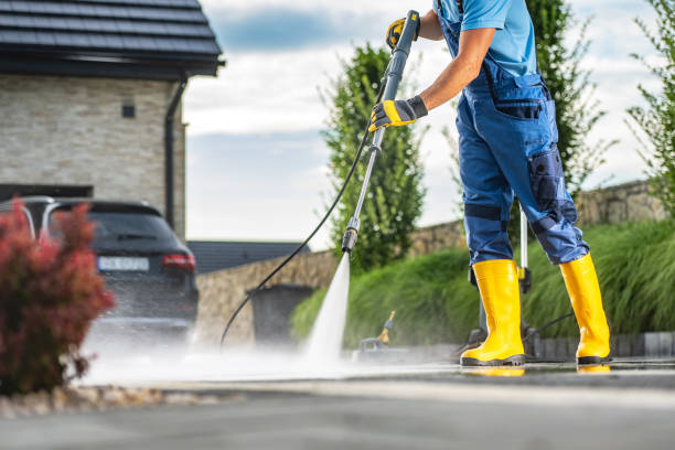 Professional Pressure Washing in Smithville, TX